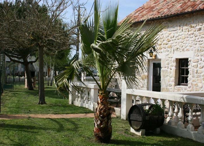 Maison d'hôtes La Caleche à Bégadan Extérieur photo